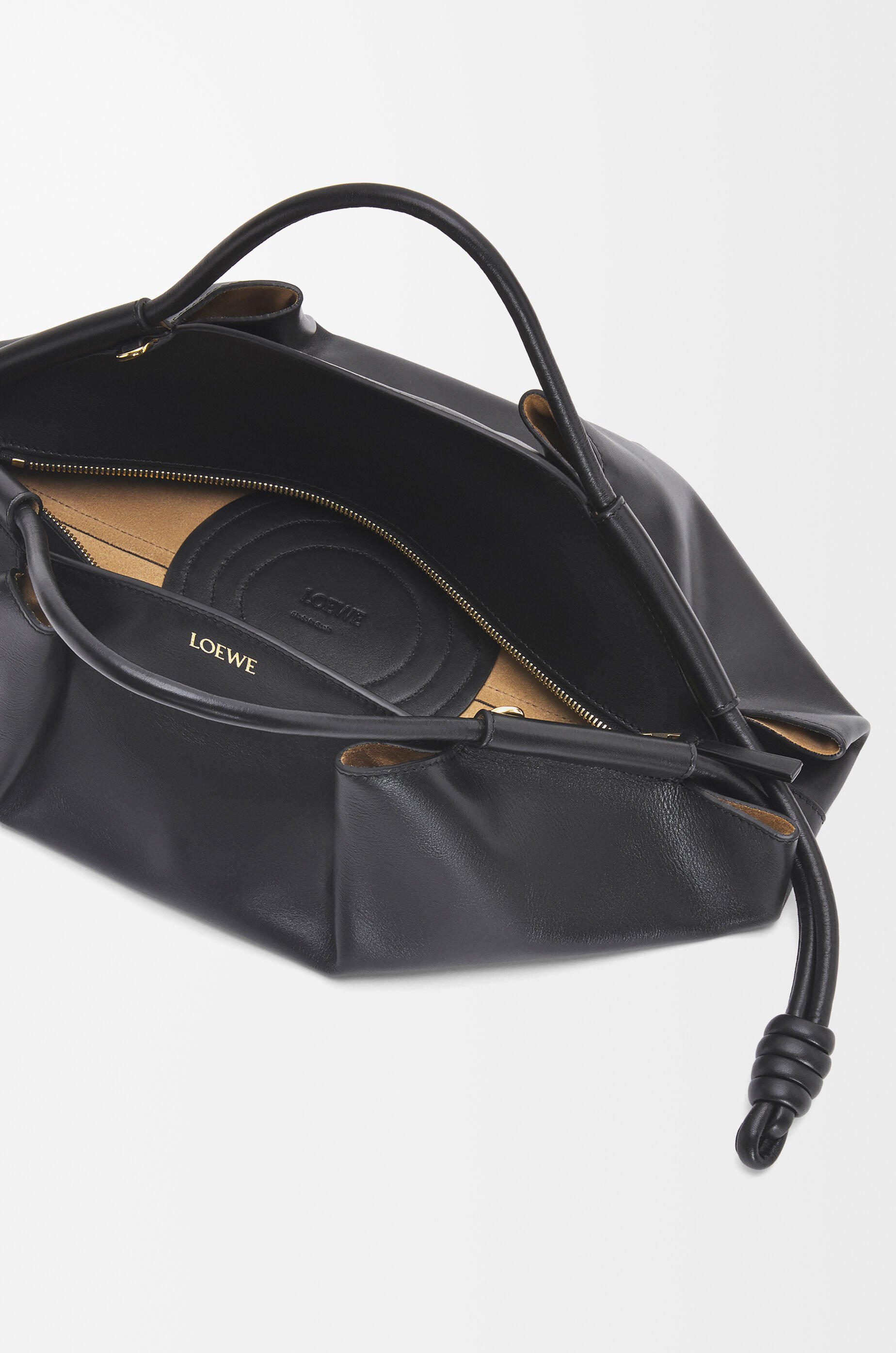 Paseo bag in shiny nappa calfskin Black LOEWE