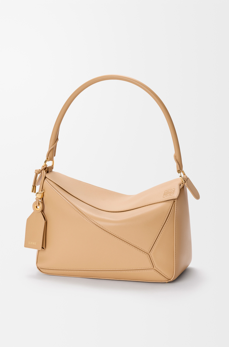 LOEWE Medium Puzzle Featherlight bag in nappa lambskin Silk Beige