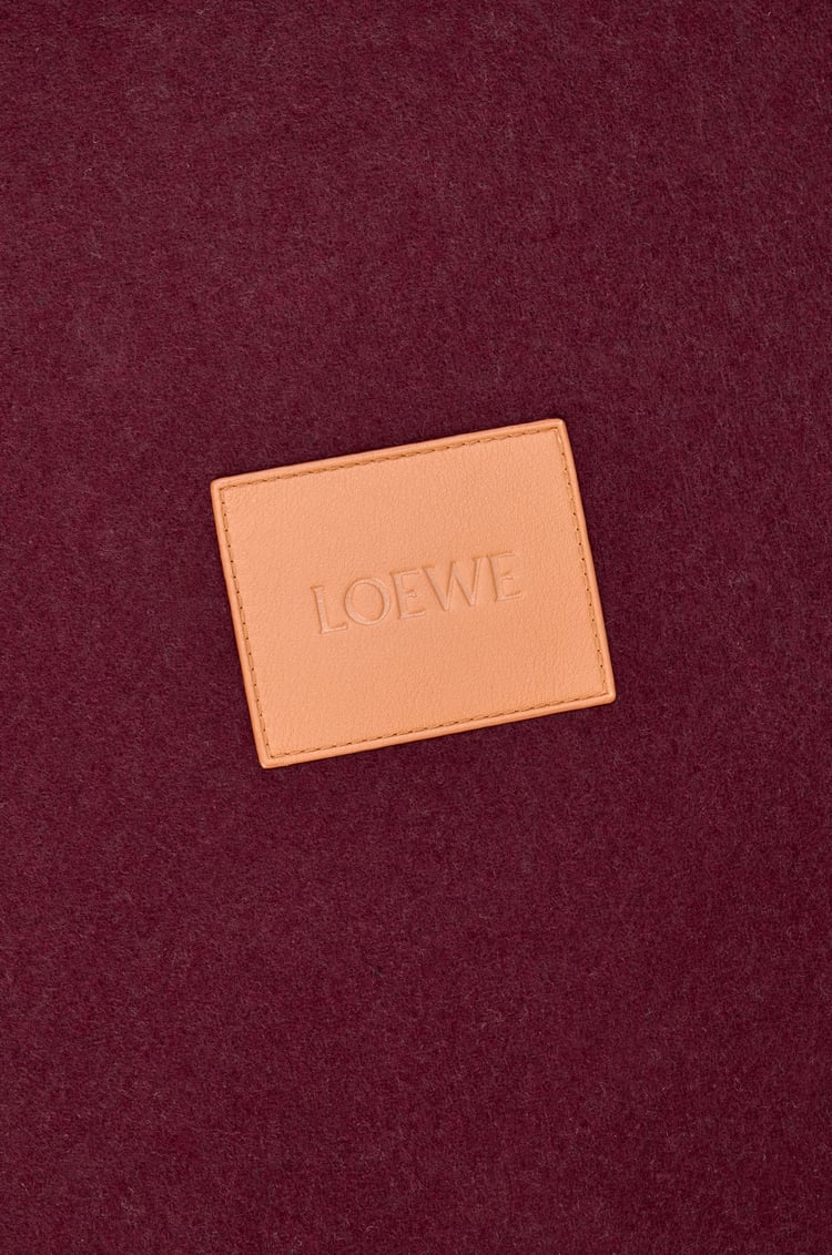 LOEWE Cushion in wool and cashmere Burgundy/Mahogany