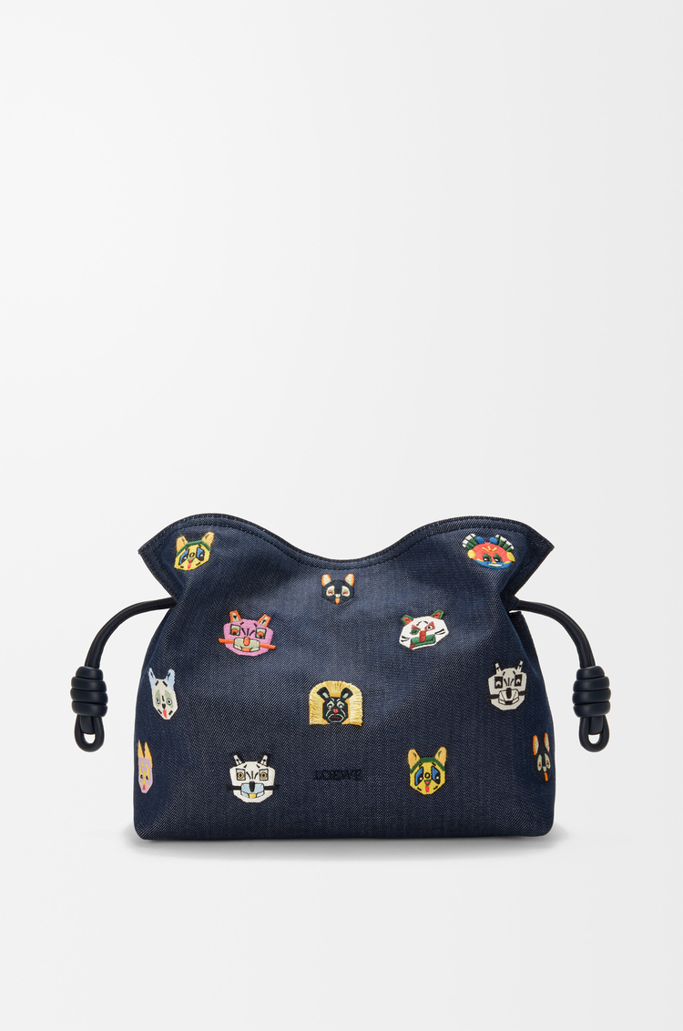 LOEWE キャッツ フラメンコクラッチ ミディアム（エンブロイダリーデニム） ブルー