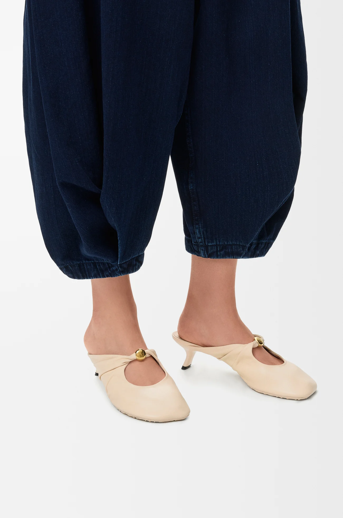LOEWE Pebble Soft mule in nappa lambskin Dough