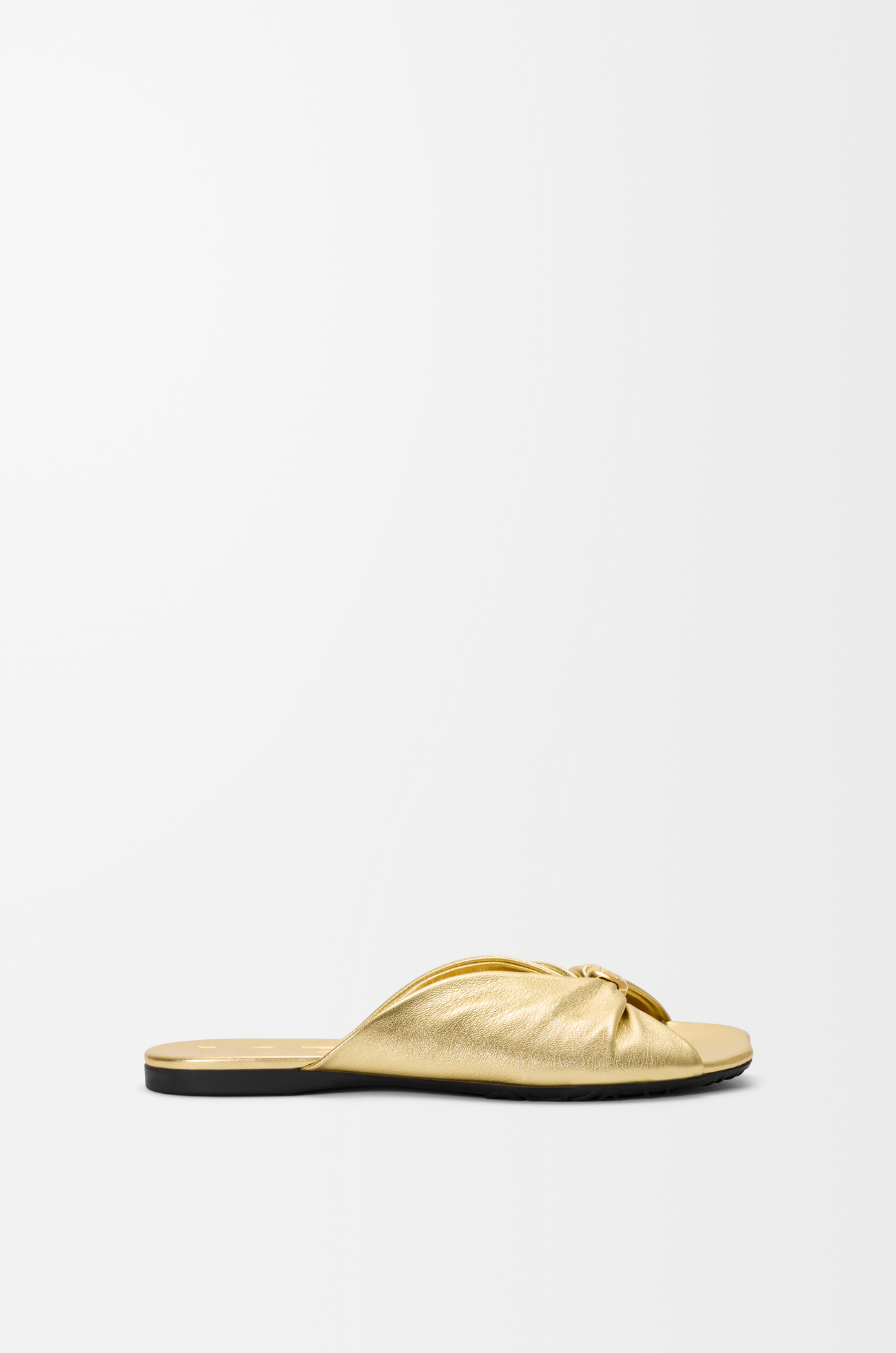 LOEWE Pebble Soft slide in laminated lambskin Gold