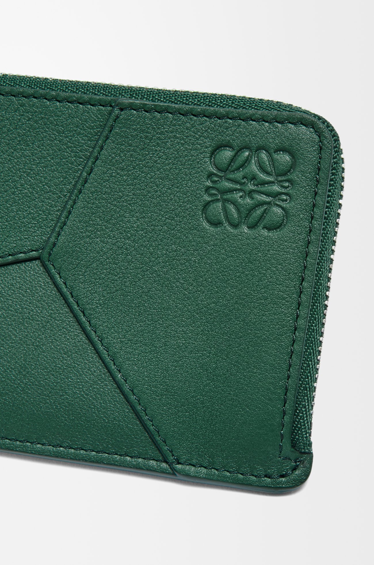 LOEWE Puzzle long coin cardholder in classic calfskin Evergreen plp_rd
