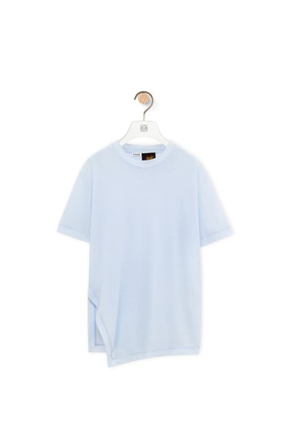 LOEWE Asymmetric T-shirt in cotton blend 柔藍色 plp_rd