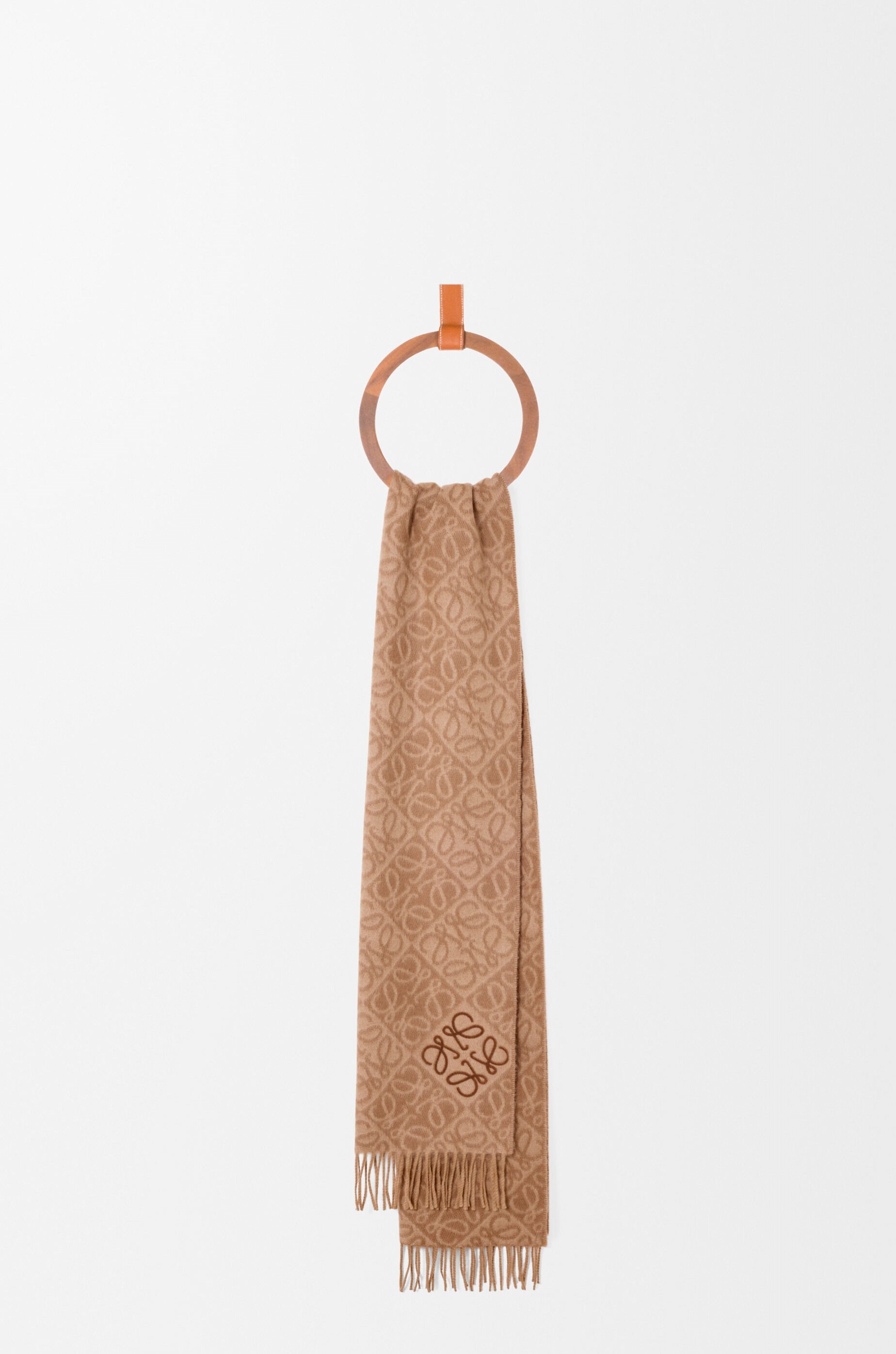 ロエベ　マフラー 楽天市場】ロエベ loewe（マフラー・スカーフ｜バッグ・小物・ブランド