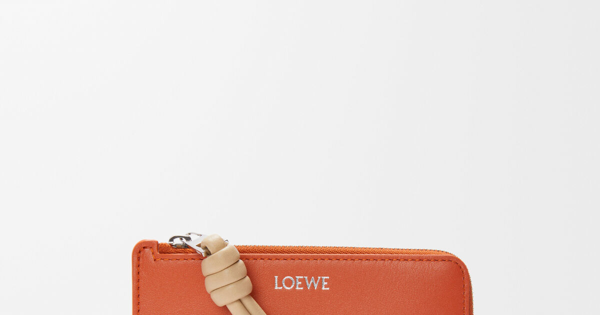 ノット コインカードホルダー（シャイニーナパカーフ） オレンジ - LOEWE 