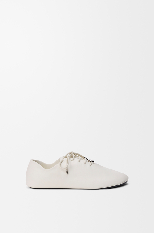 LOEWE Pebble Soft lace-up in nappa calfskin White