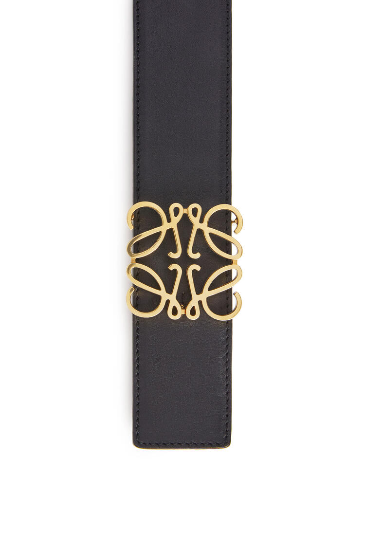 LOEWE Cinturón en piel de ternera lisa con anagrama y acabado de latón Negro/Marino/Oro