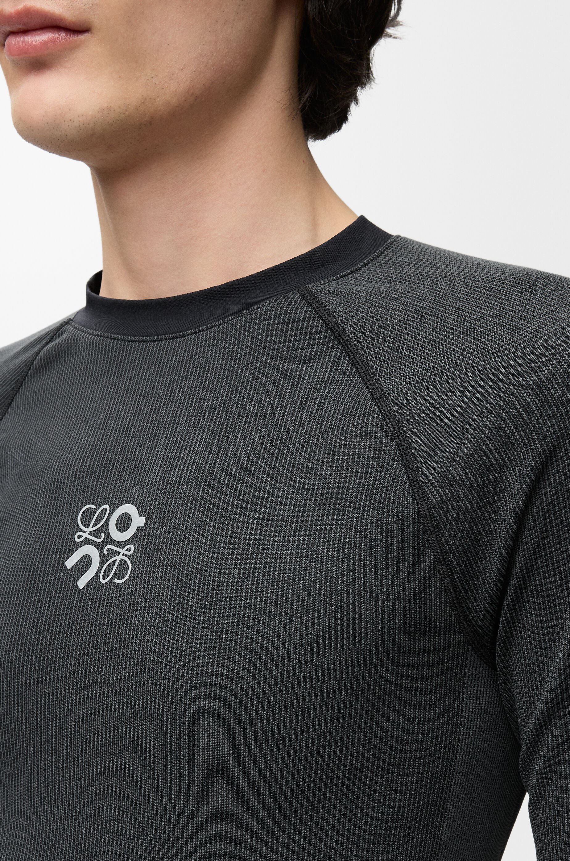 ロングスリーブ トップス（テクニカルジャージー） ブラック - LOEWE