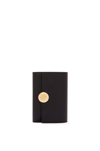LOEWE Pebble small vertical wallet in shiny nappa calfskin 黑色 plp_rd