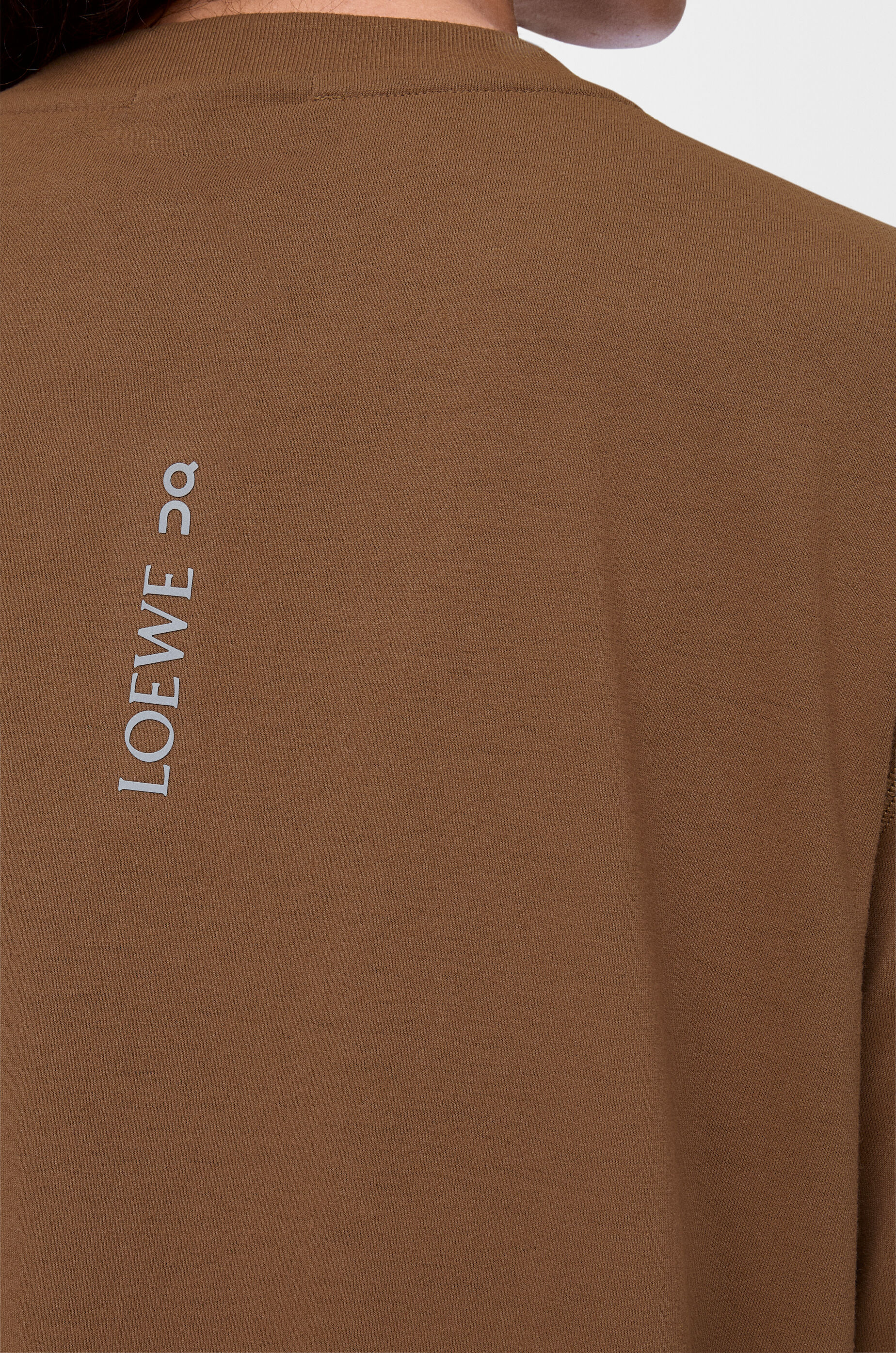 アクティブ Tシャツ（テクニカルジャージー） ブラウン - LOEWE