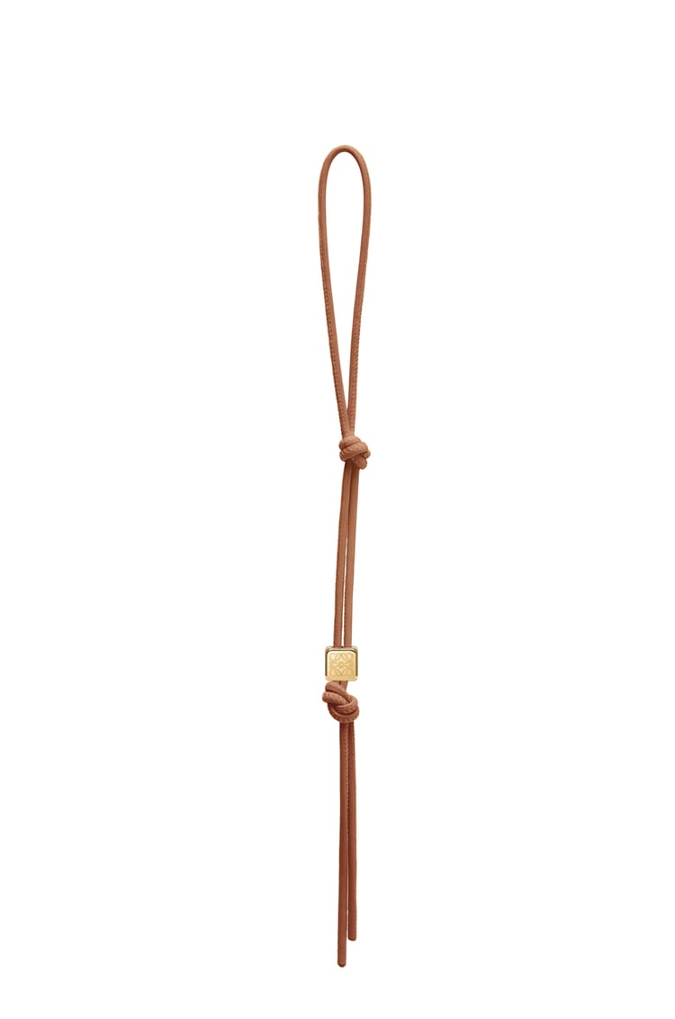 LOEWE パーソナライゼーション ストラップ（カーフ＆真鍮） タン/ゴールド