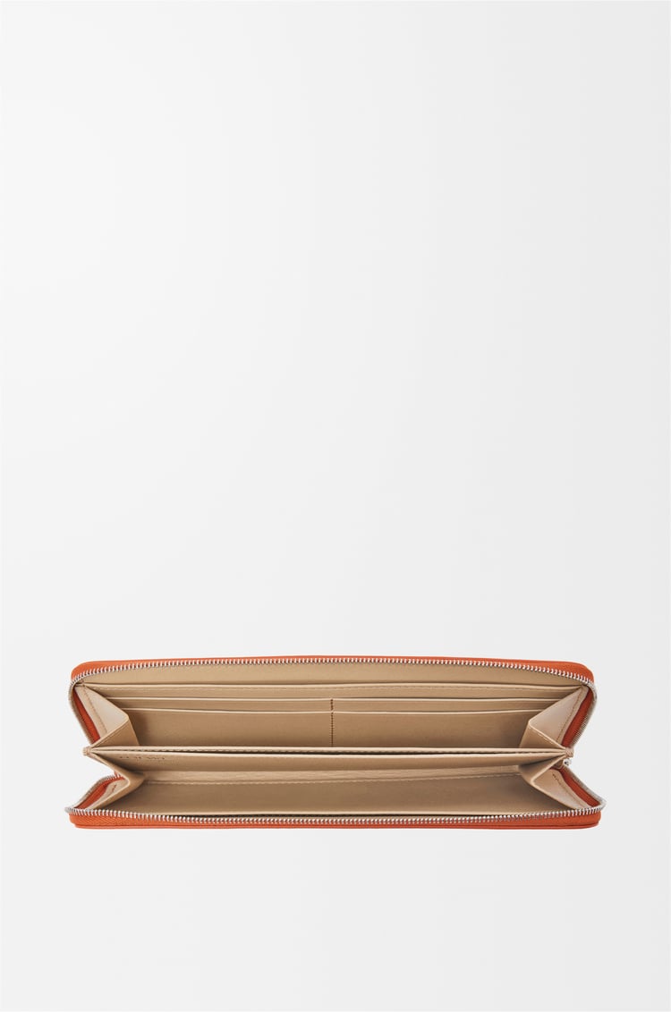 LOEWE ノット ジップアラウンド ウォレット（シャイニーナパカーフ） メープル/ペーパークラフト