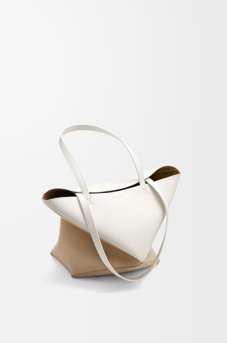LOEWE Puzzle Fold Tote in shiny calfskin Soft White/Paper Craft