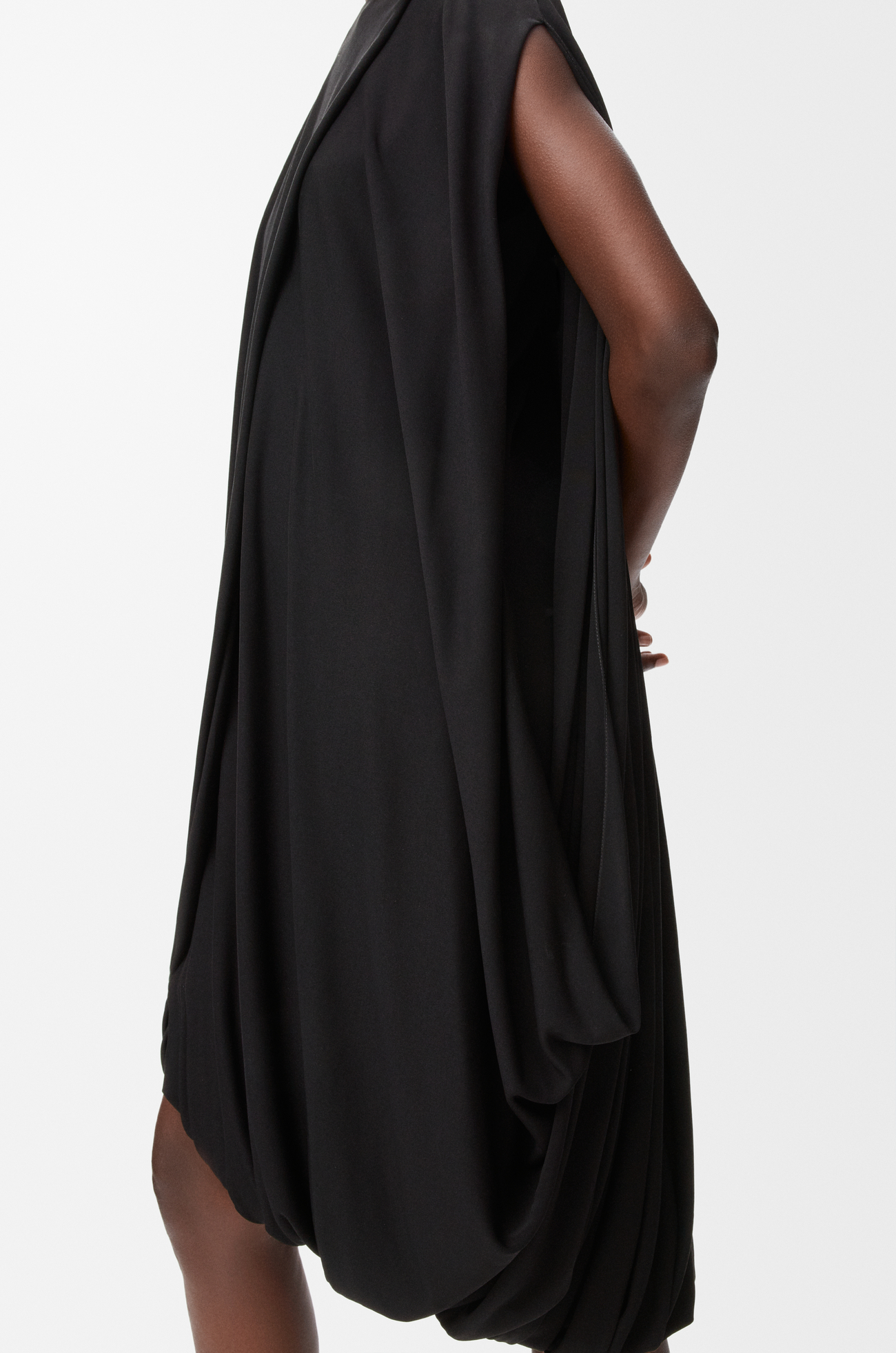 LOEWE Drapiertes Kleid aus Viskose Schwarz