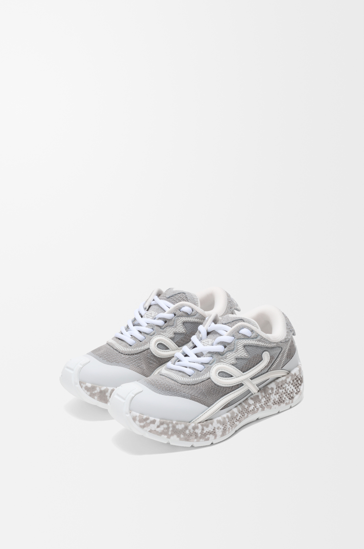 LOEWE Sneaker Pogo en maille technique et cuir velours Gris Clair/Blanc/Blanc