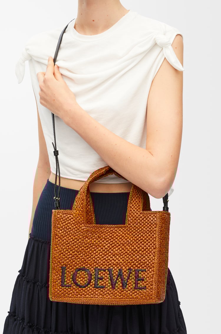 LOEWE Bolso LOEWE Font Tote pequeño en rafia Dorado Miel