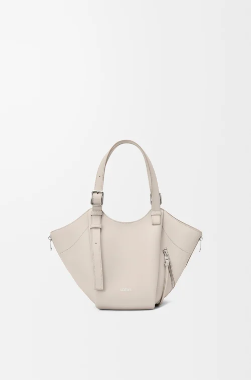 LOEWE 해먹 플립 백 - 클래식 카프스킨 라이트 고스트