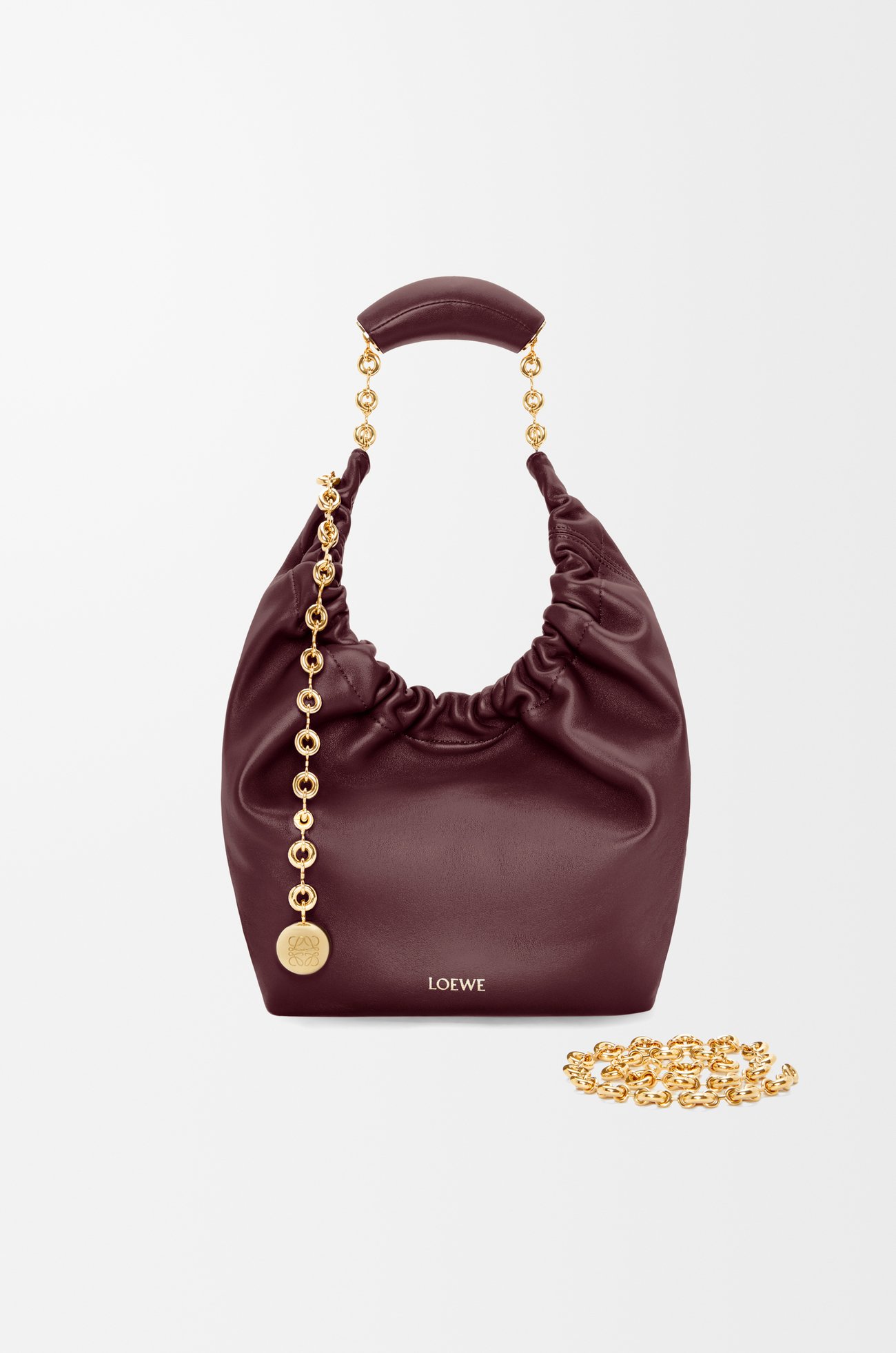 LOEWE Small Squeeze bag in mellow nappa lambskin Dark Burgundy plp_rd