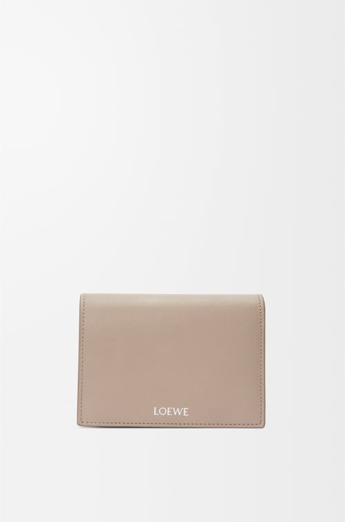 LOEWE Folded wallet in shiny nappa calfskin Sand/Tropical Green