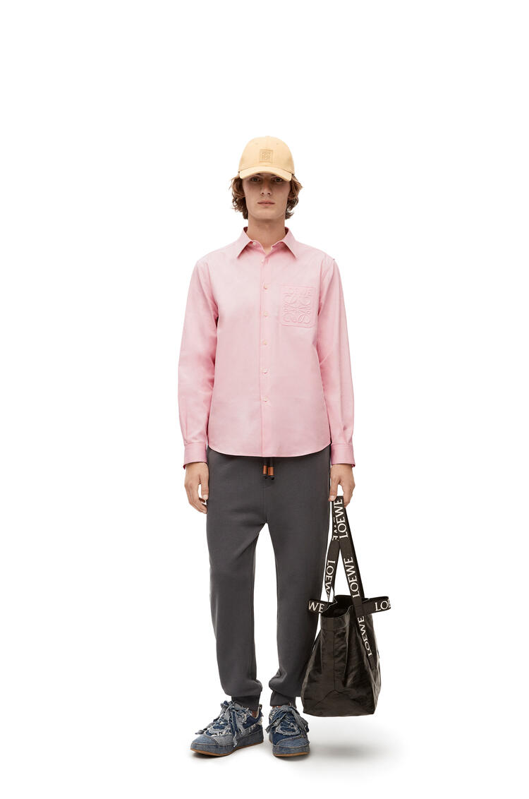 LOEWE 애너그램 디보싱 셔츠 - 코튼 라이트 핑크