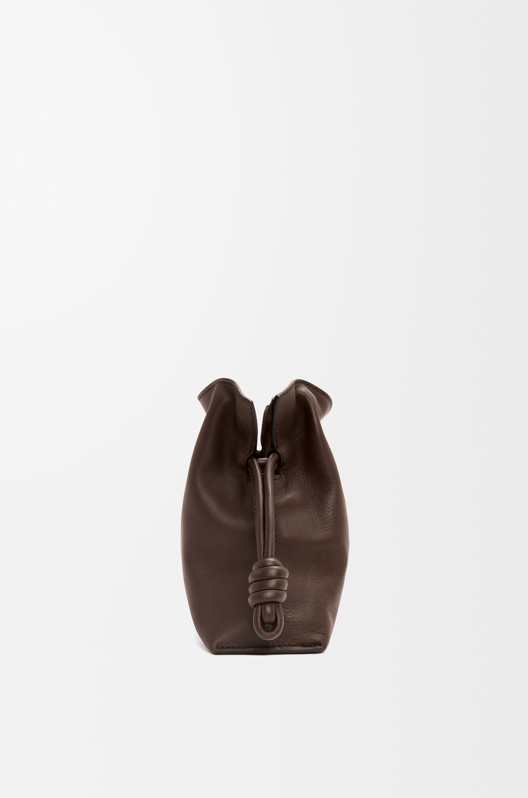 【LOEWE】Flamenco Mini ClutchーChocolate Flamenco Mini leather clutch in brown - Loewe | Mytheresa