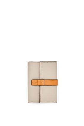 LOEWE Small vertical wallet in soft grained calfskin Light Oat/Honey plp_rd
