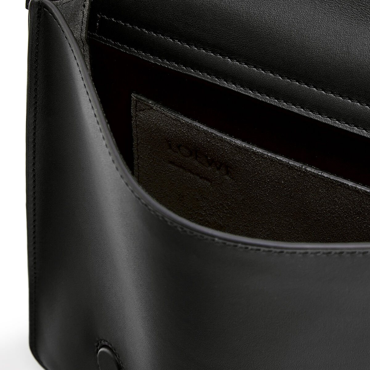 Gusset Flat Messenger Bag Black LOEWE