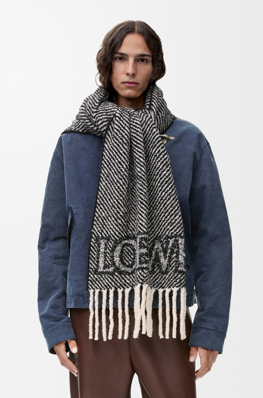 LOEWE 生成り ウールモヘアマフラー メンズ、レディース♢配送料込み 