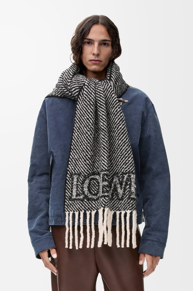 LOEWE LOEWE scarf in alpaca and wool blend Black/White
