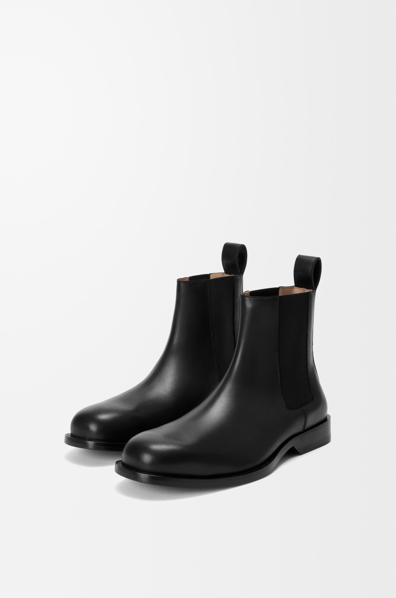 LOEWE Bobine Chelsea-Stiefelette aus glänzendem Kalbsleder Schwarz