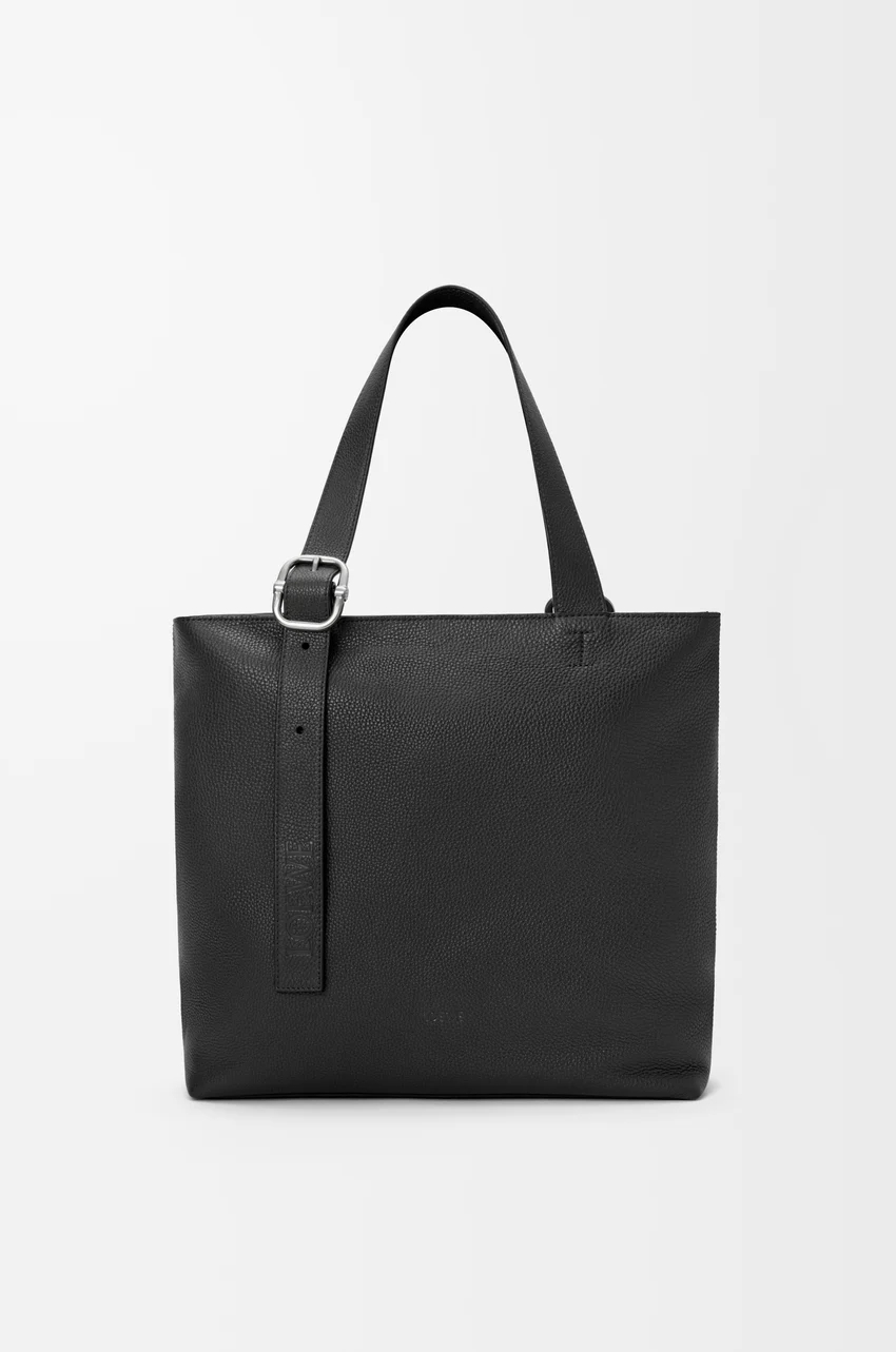 Loop zipped tote in supple grained calfskin