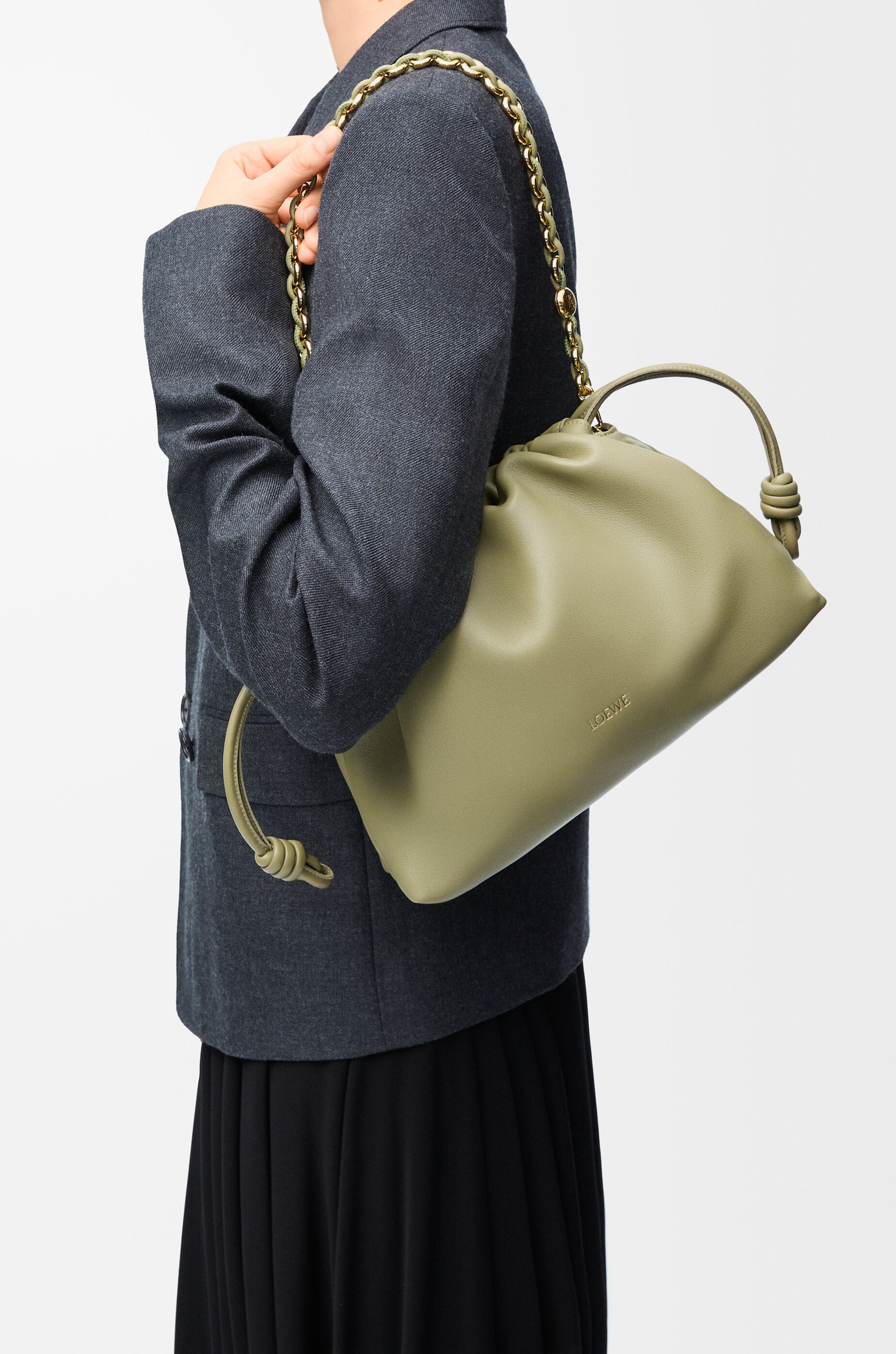 【関税&送料込】Loewe Sage Green Nappa Leather Medium Flamen Medium Flamenco purse in mellow nappa lambskin Green - LOEWE