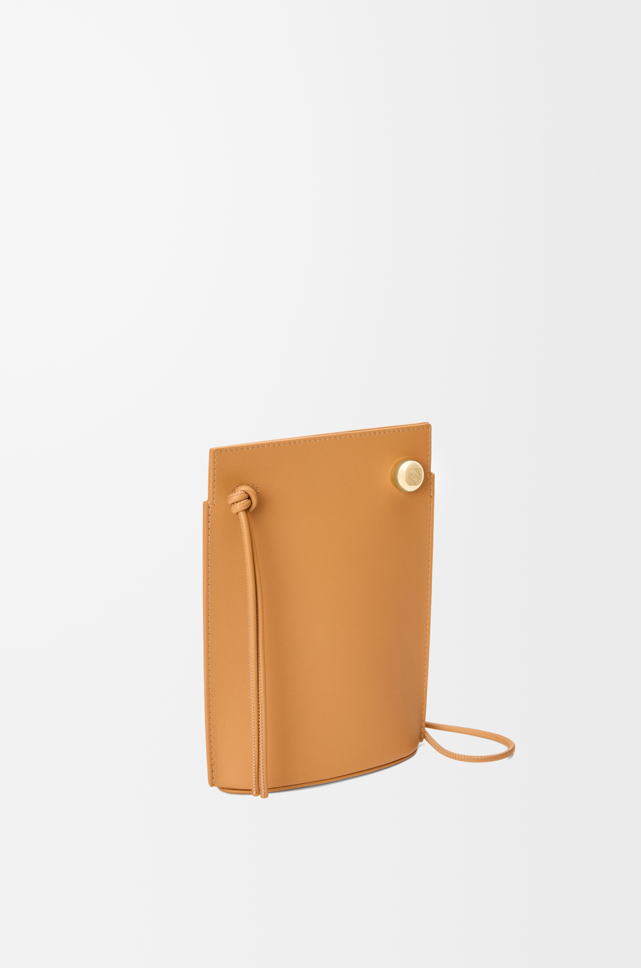 LOEWE Pebble Dice pocket in classic calfskin Warm Desert