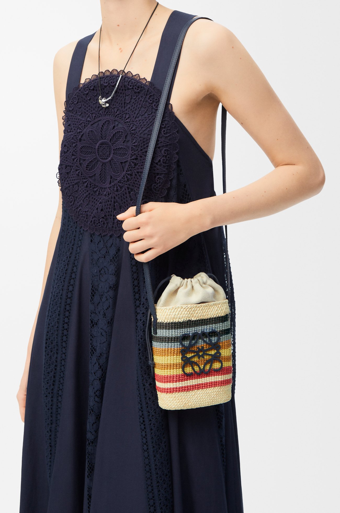 LOEWE スクエア ポケット（イラカヤシ&カーフ） Natural/Multicolor