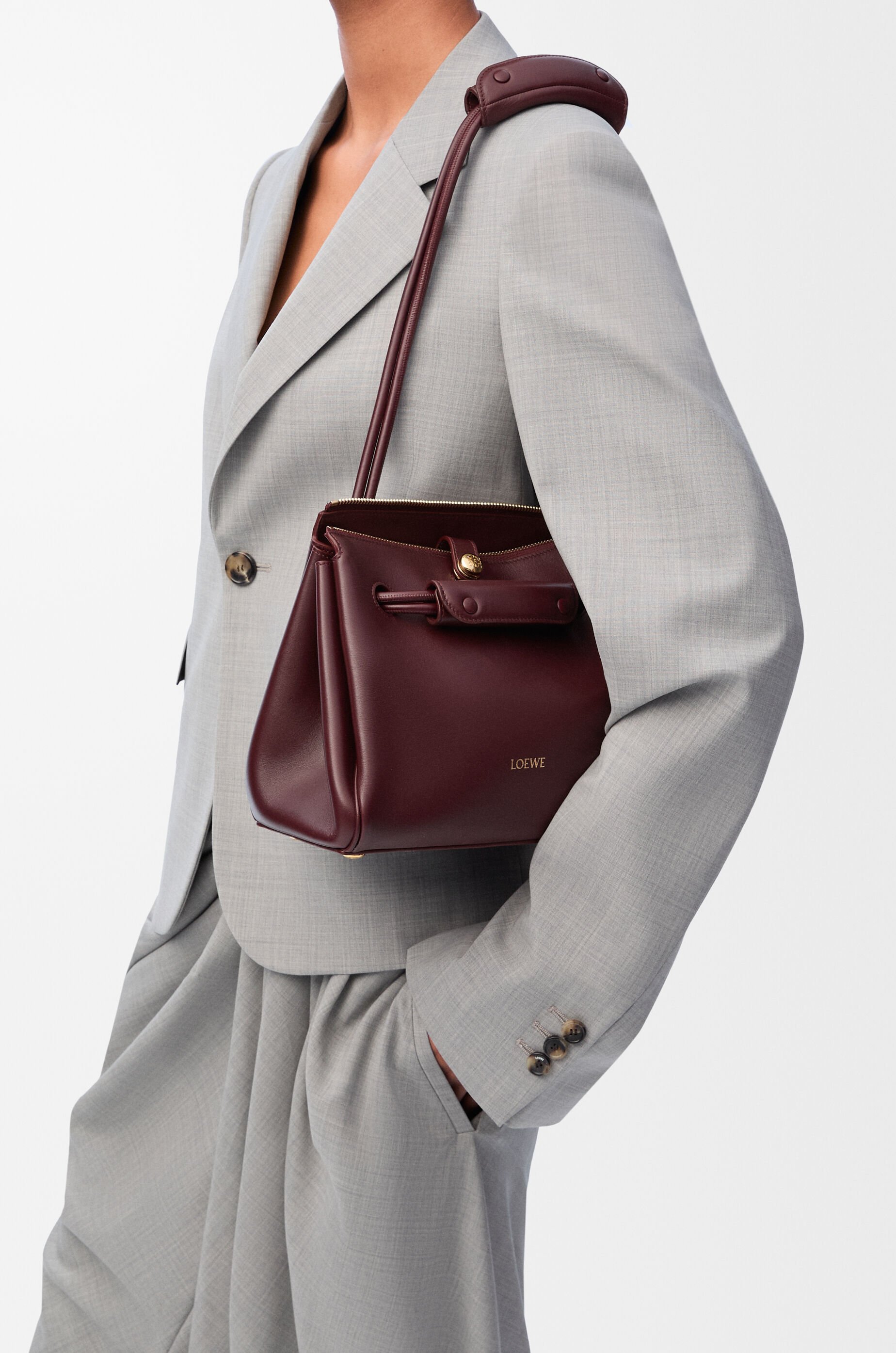 LOEWE Women SS25 Runway Collection - LOEWE LOEWE Women SS25 Runway Collection - LOEWE