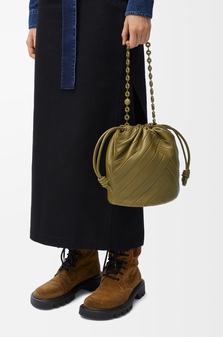 LOEWE フラメンコパース バケット（メローナパラム） オリーブ