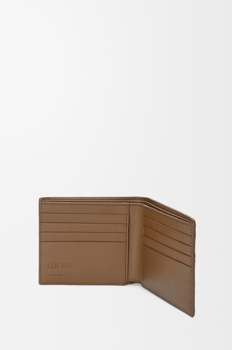 LOEWE Cartera con dos pliegues en piel de ciervo Tundra