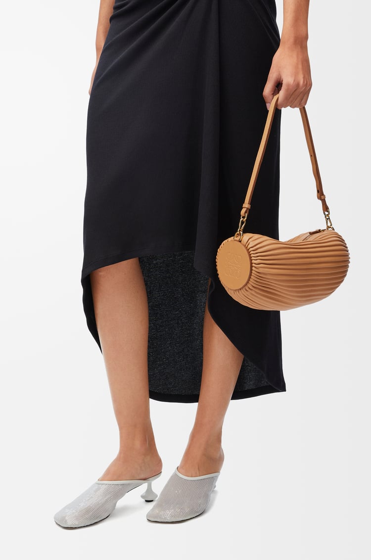 LOEWE Bracelet Pouch en piel napa de cordero Desierto Cálido