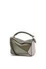 LOEWE Small Puzzle bag in classic calfskin Autumn Green/Light Oat