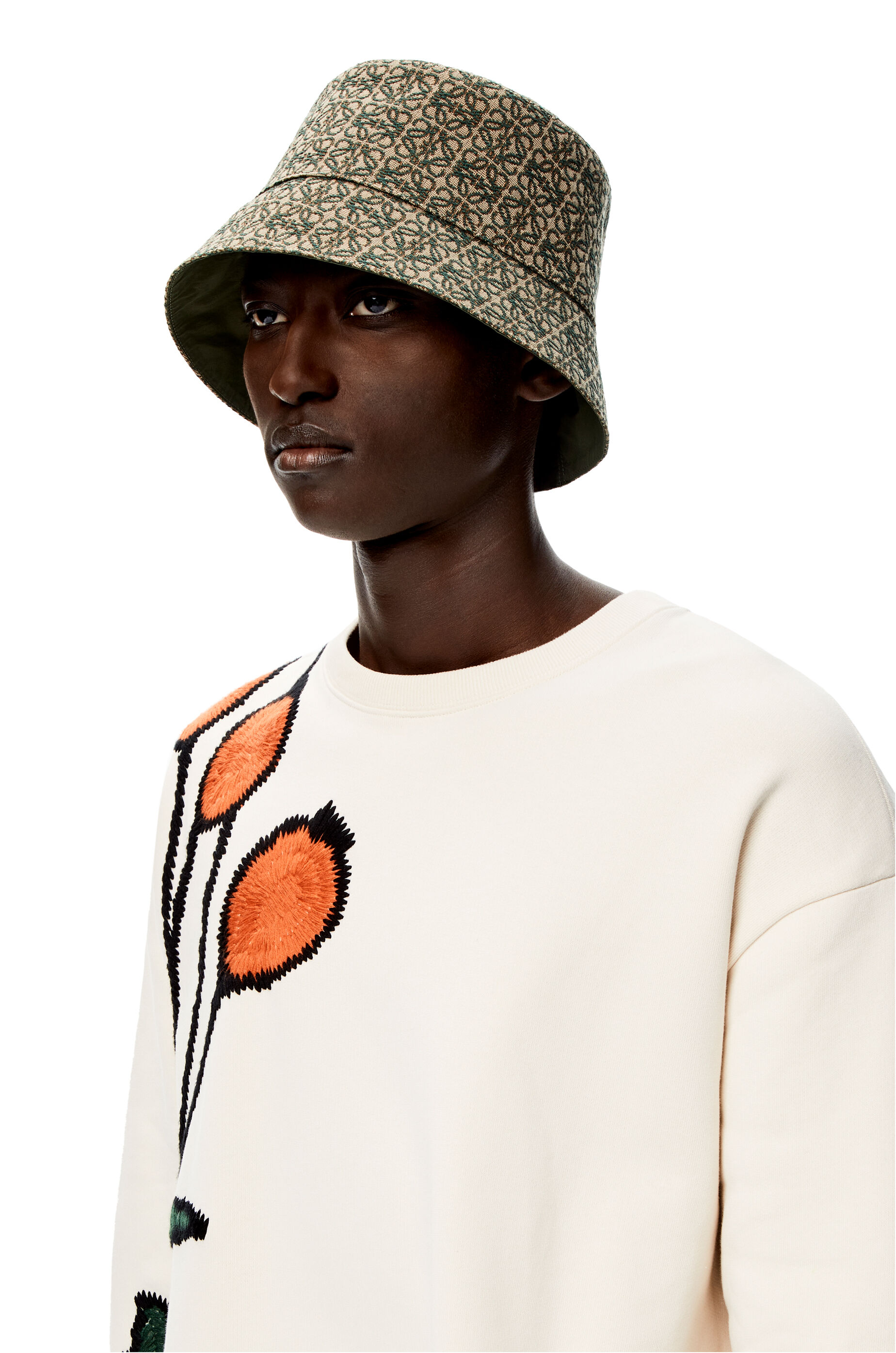 Reversible Anagram bucket hat in 