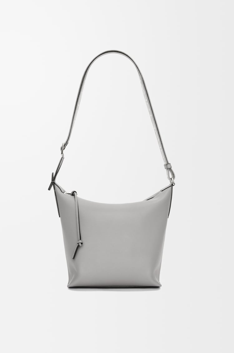 LOEWE キュービィ クロスボディバッグ スモール（サプルスムースカーフ&ジャカード） アスファルトグレー
