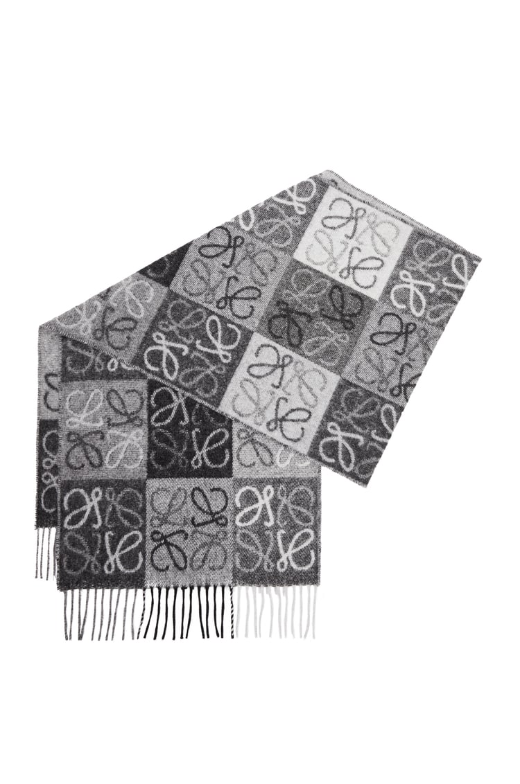 LOEWE Scarf in wool and cashmere Black/White
