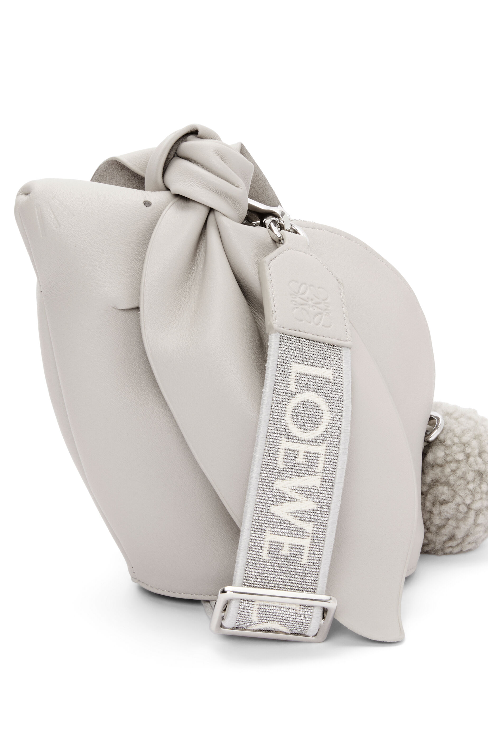 バニー バッグ（ナパカーフ） ホワイト - LOEWE