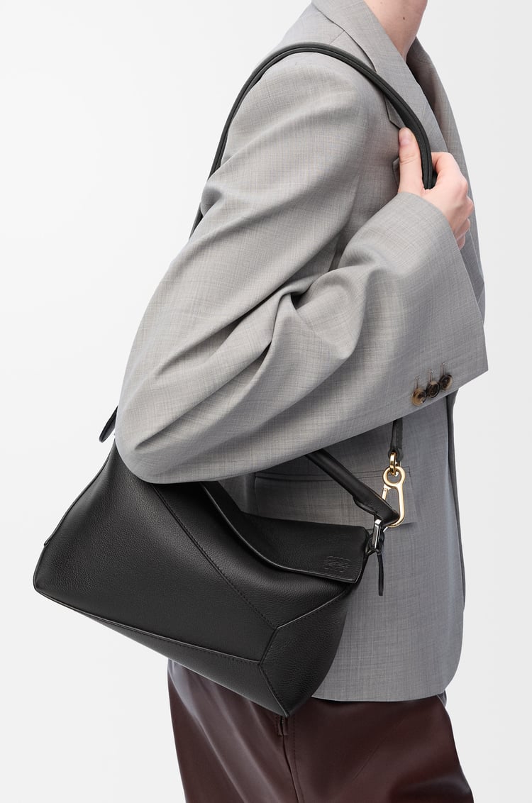 LOEWE Small Puzzle Edge bag in classic calfskin Black