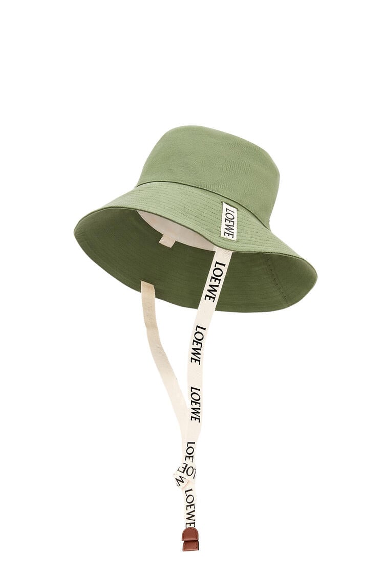 LOEWE Sombrero de pescador en lona y piel de ternera Verde pdp_rd