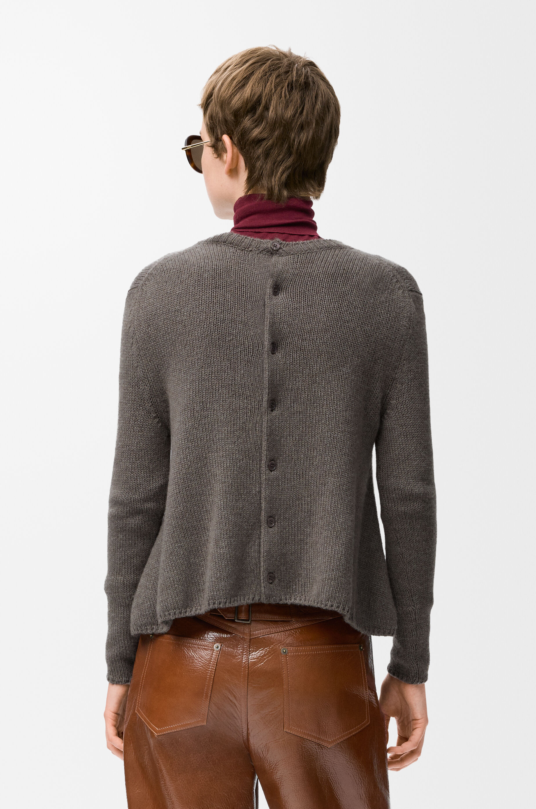 LOEWE ブラウン カーディガン カーディガン（カシミヤ） ブラウン - LOEWE