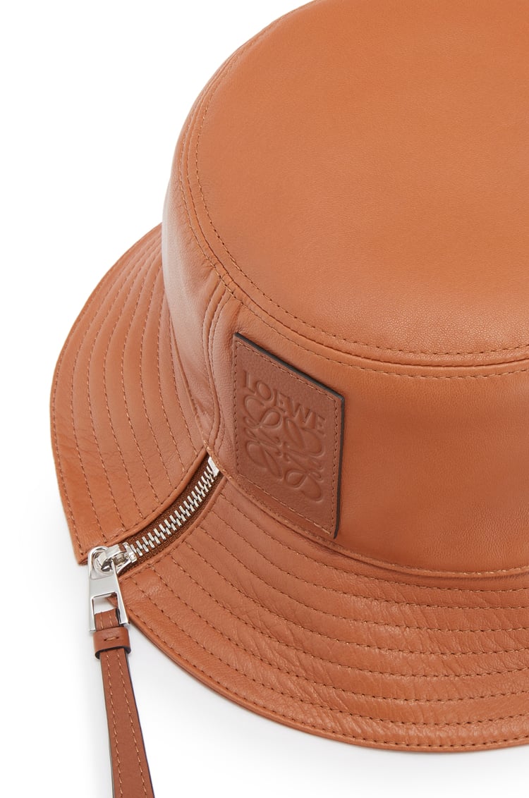 LOEWE Nappa 小牛皮漁夫帽 棕褐色