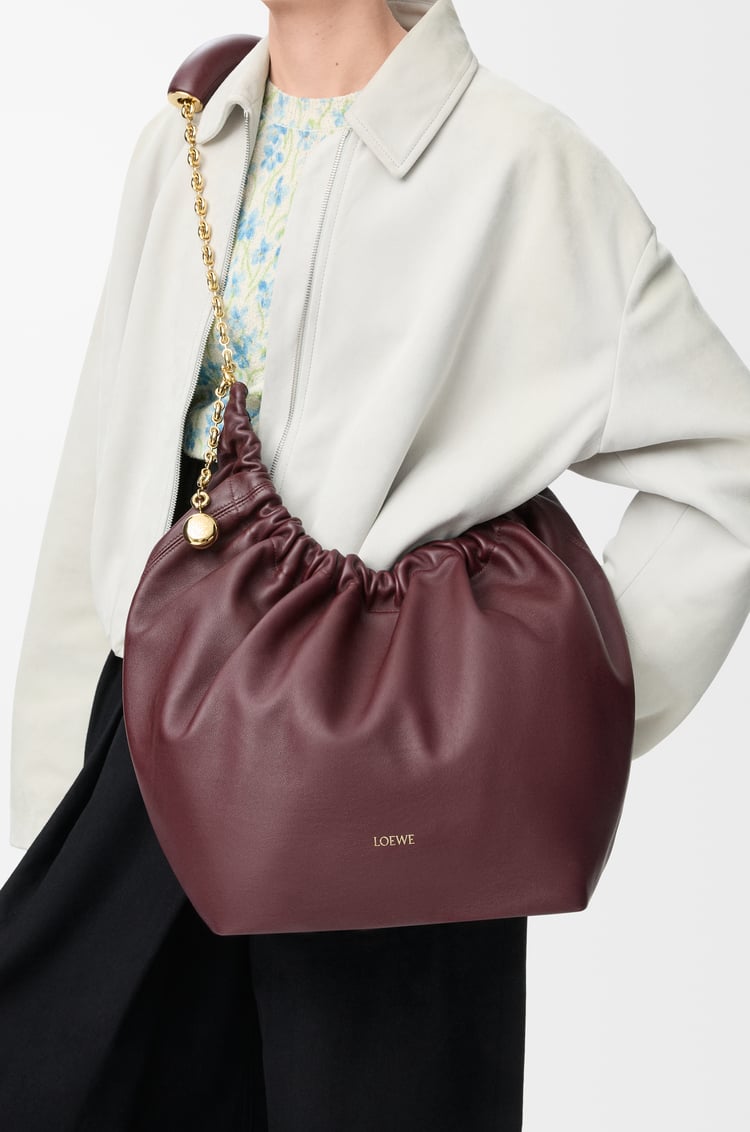 LOEWE Medium Squeeze bag in mellow nappa lambskin Dark Burgundy