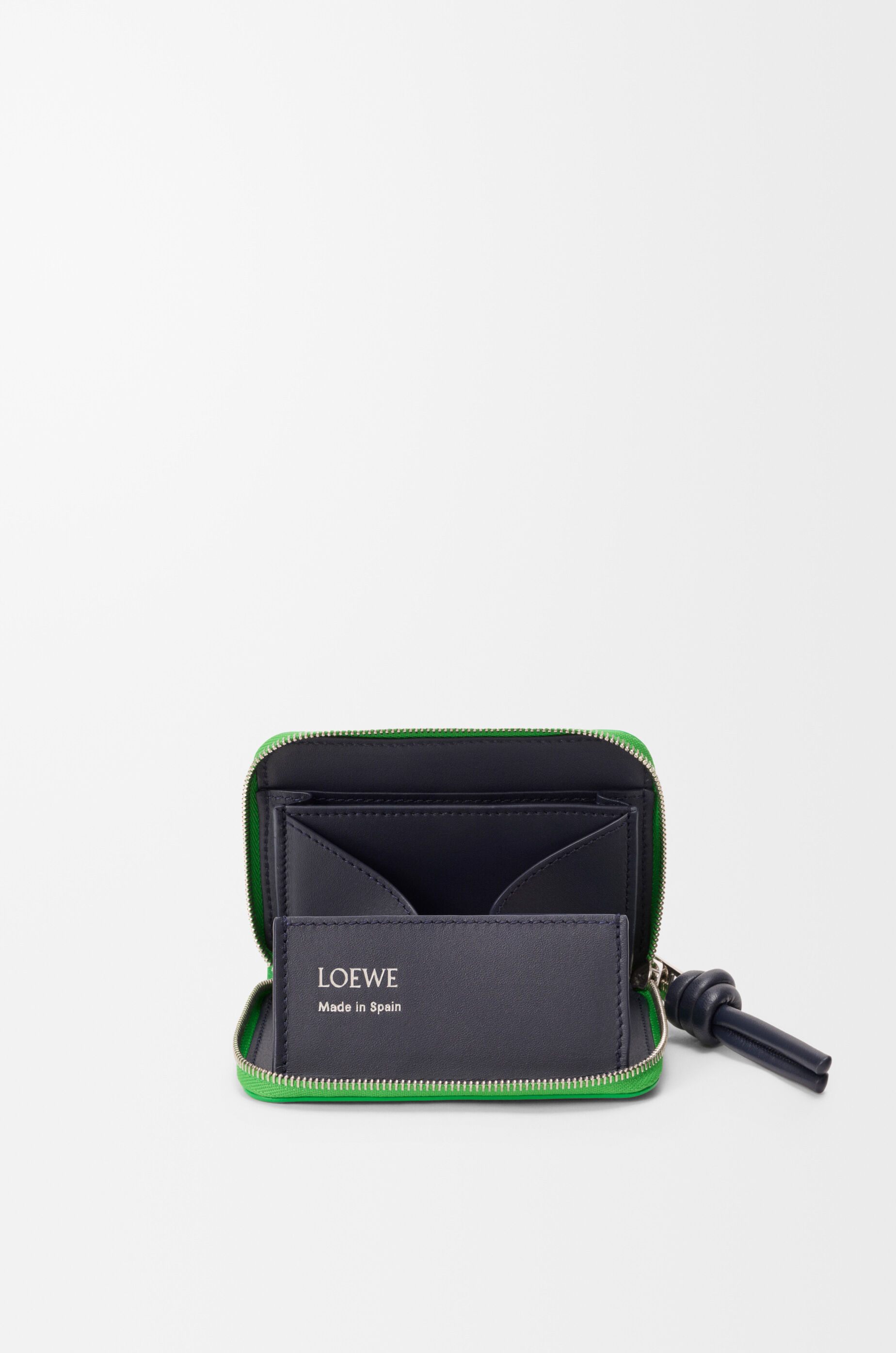 Zipped coin purse in shiny nappa calfskin Green - LOEWE USA Zipped coin purse in shiny nappa calfskin Green - LOEWE USA